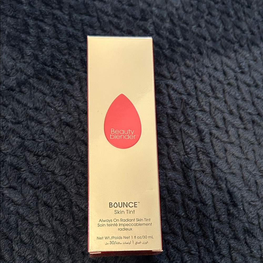 Beautyblender Bounce Skin Tint in Light 3